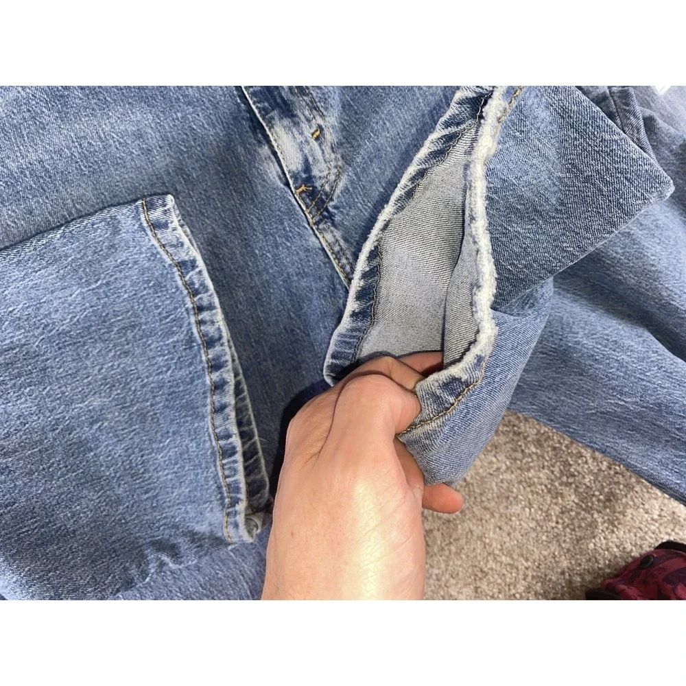 Levi's 559 Light Wash Jeans Mens 42x30 Relaxed Straight Loose Western Distress‎